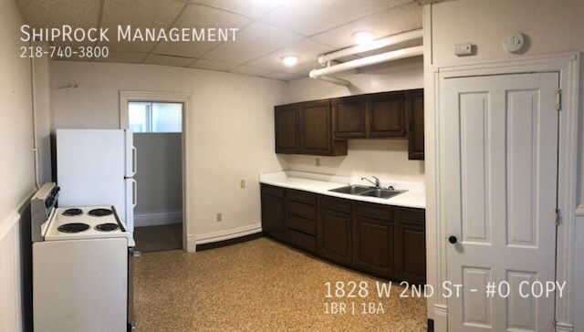 Building Photo - 1828 W 2nd St