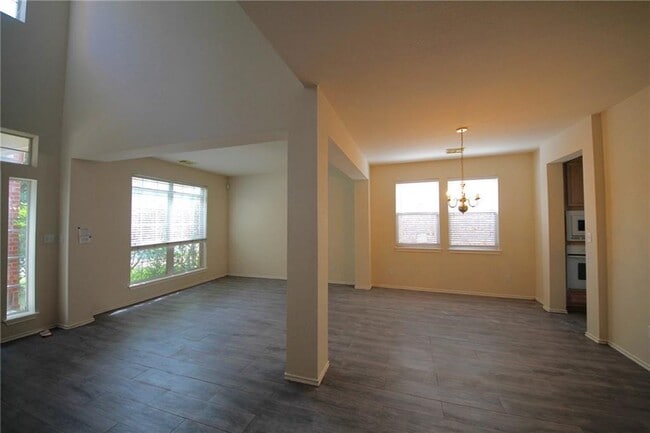 Building Photo - 15843 Garrison Cir