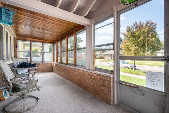 Building Photo - 1132 California St NW