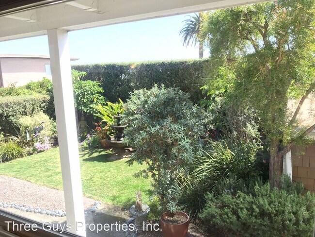 Building Photo - 1 br, 1 bath House - 3344 Fenelon St.