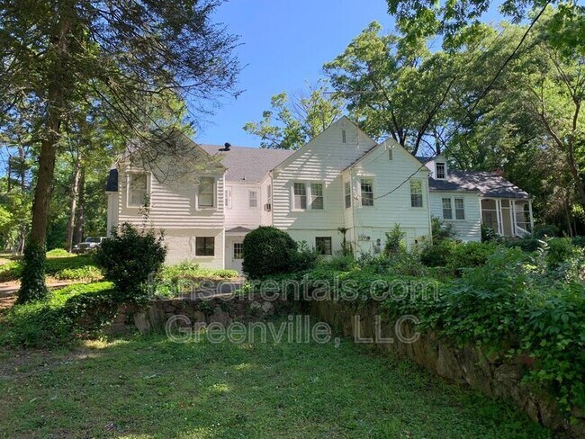 Building Photo - 8861 Warren H Abernathy Hwy