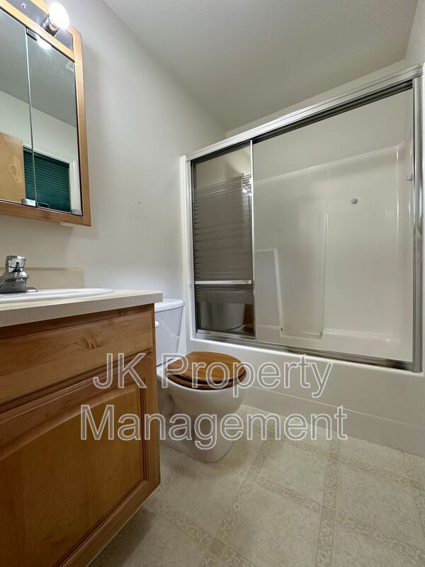 Building Photo - 3209 Wild Rose Ln
