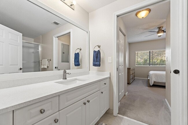 Building Photo - 2809 Amalei Dr