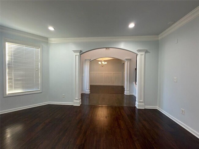 Building Photo - 2886 Cove View Ct SE