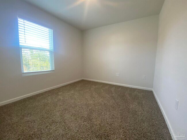 Building Photo - 6089 Secretariat Wy