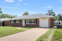 Building Photo - 8623 Villa Crest Dr