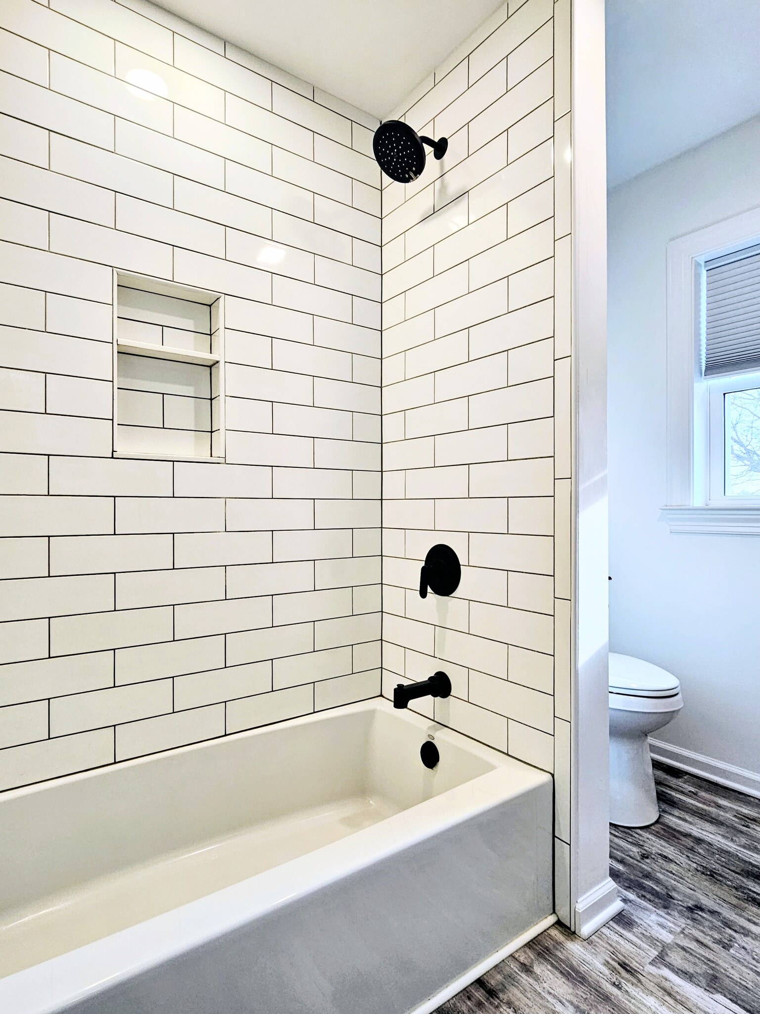 Building Photo - 91 Sunrise Cir