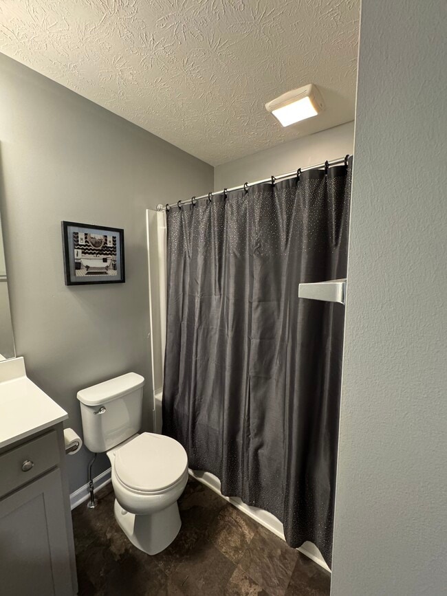 Building Photo - 2279 Flint Dr