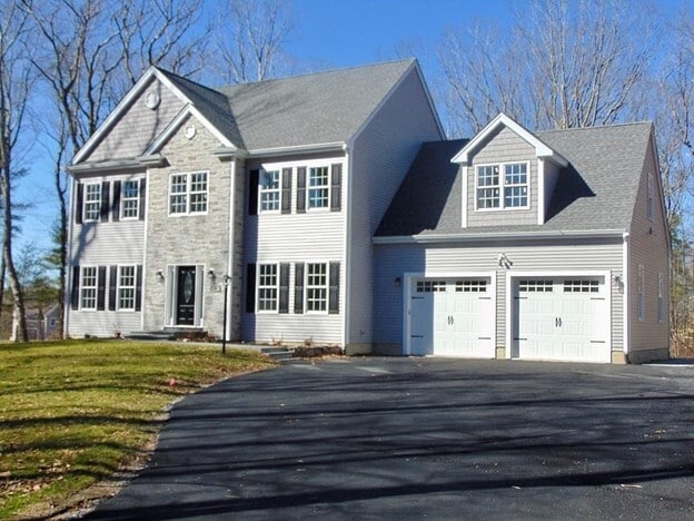 Building Photo - 40 Green St