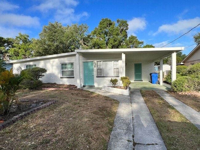 Building Photo - 4903 S 83rd St