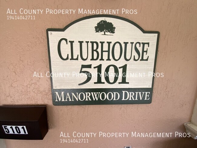 Building Photo - 5207 Manorwood Dr