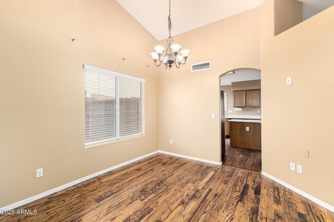 Building Photo - 15221 N 87th Dr