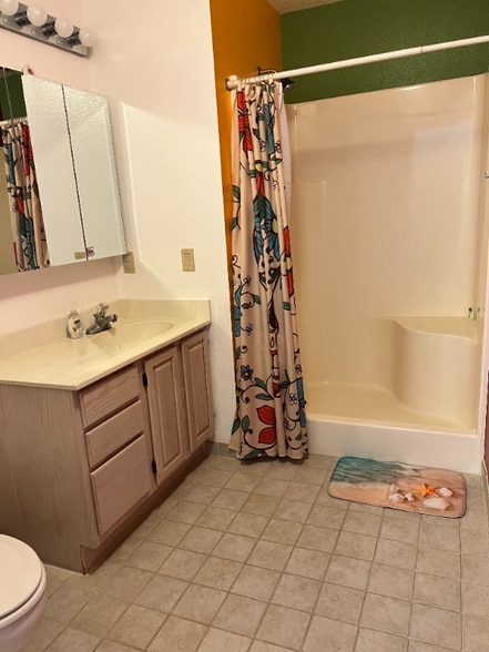 Building Photo - 109 Mimbres Dr
