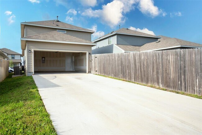 Building Photo - 217 Bent Creek Dr