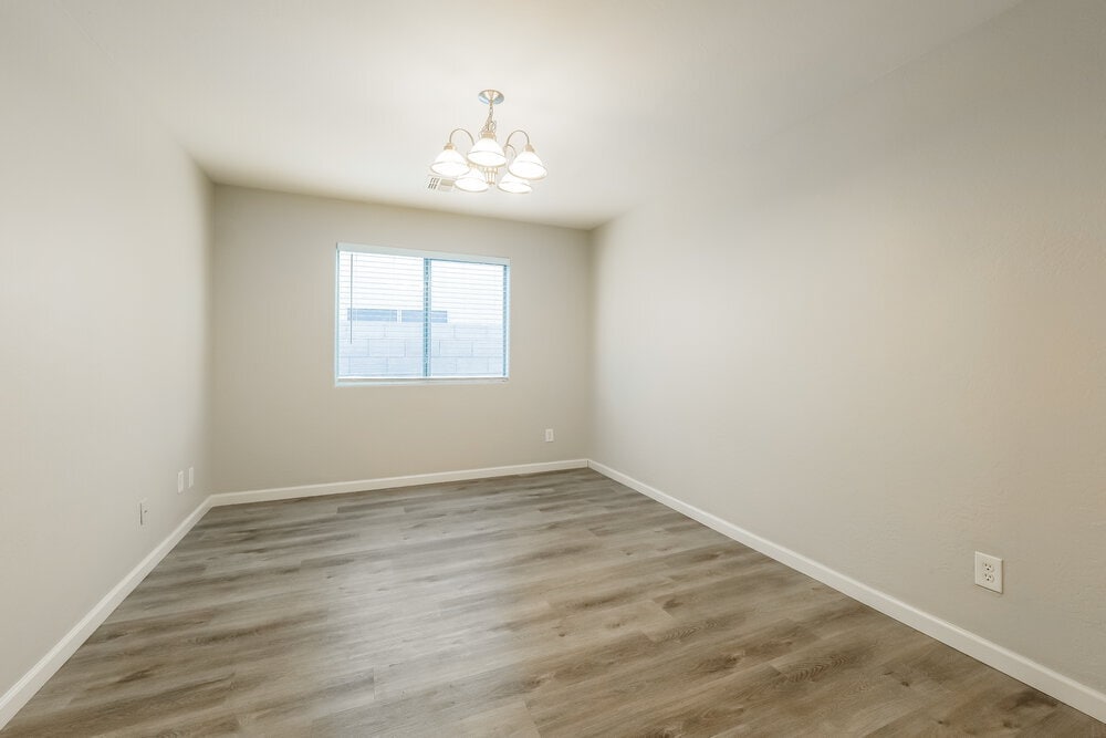 Building Photo - 3733 W Dunbar Dr