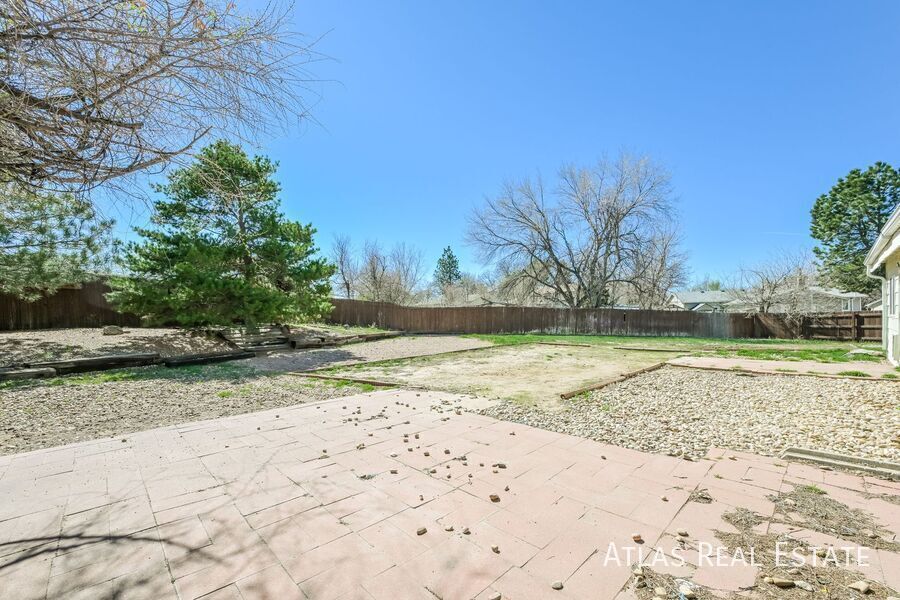 Building Photo - 15876 E Cornell Pl