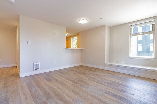 Interior Photo - Verse Seattle