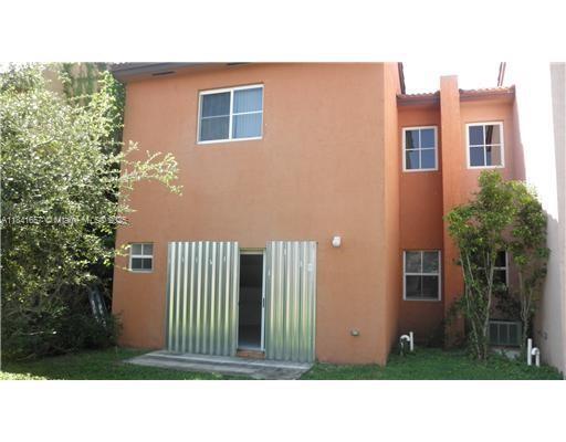 Building Photo - 650 SW 7th Terrace