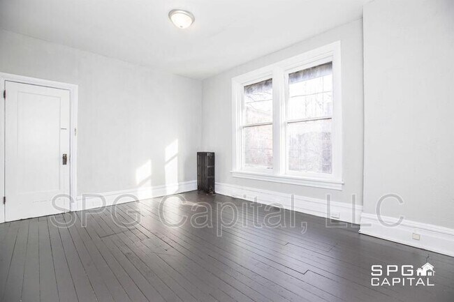 Building Photo - 1701 N 2nd St