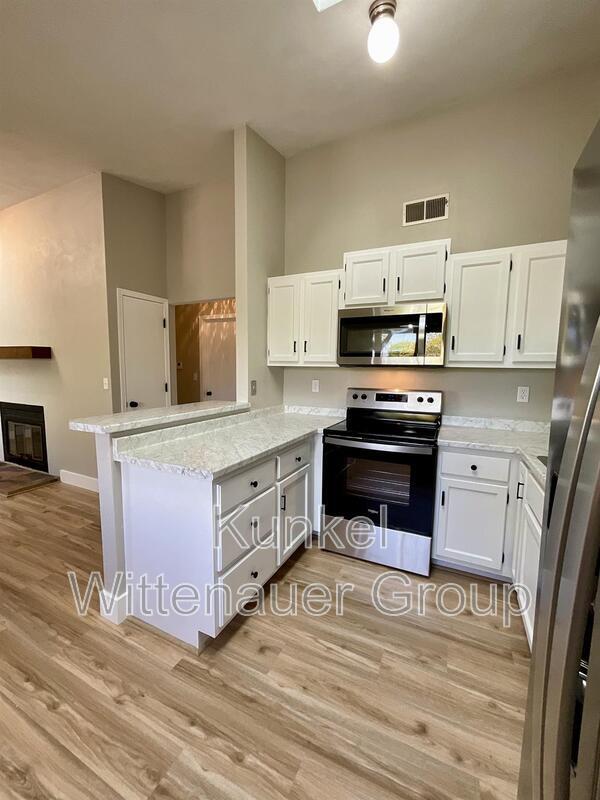 Building Photo - 236 Eagle Ridge