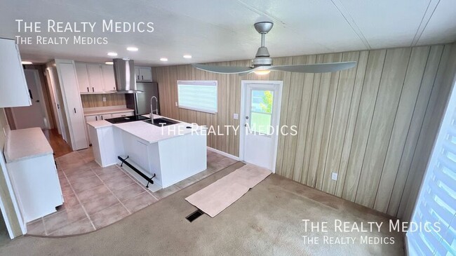 Building Photo - 5629 Wilson Dr