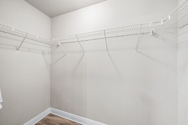 Building Photo - 64 Crossing Ln