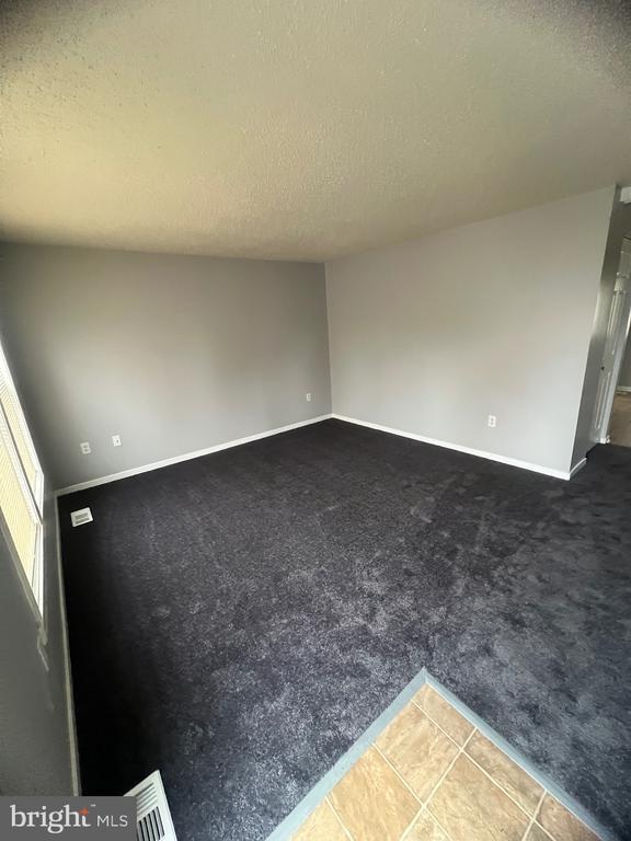 Building Photo - 1117 Davis St