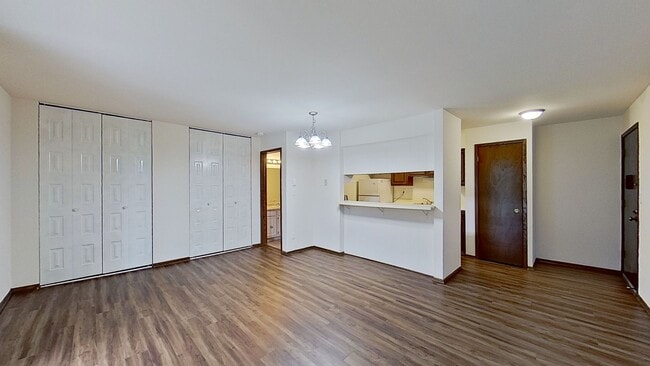 Building Photo - N76-W14611 Market Dr