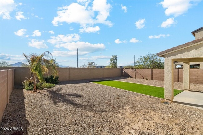 Building Photo - 37292 Yellowstone Dr
