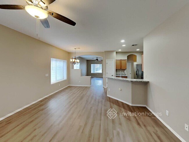 Building Photo - 14554 W Watson Ln