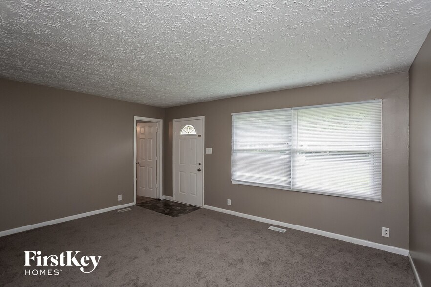 Building Photo - 6072 Bettcher Ave