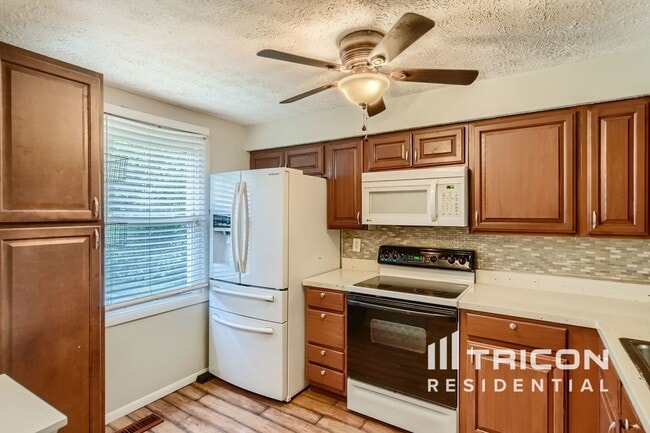 Building Photo - 7610 Fairbanks Ct