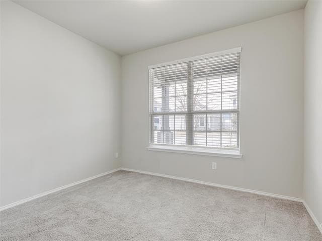 Building Photo - 5924 Hopkins Dr