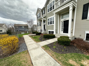 Building Photo - 1665 Ruby Dr