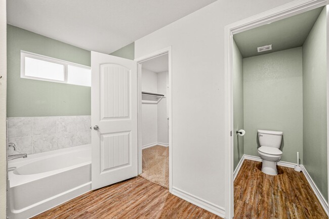 Building Photo - First time rental!