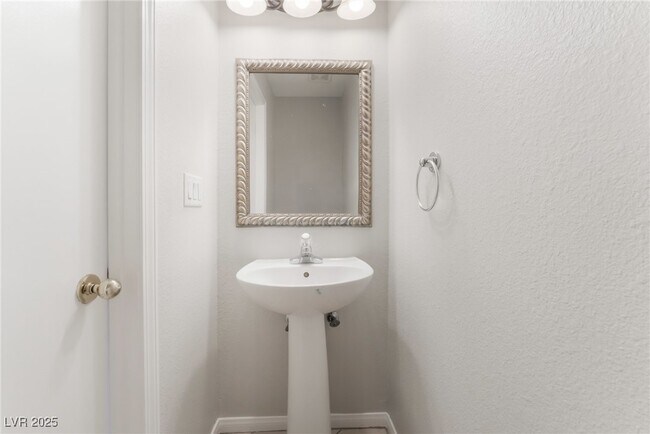 Building Photo - 4906 Rancho Verde Ct