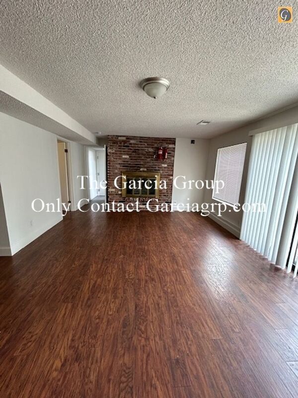 Building Photo - 17050 SE Gurnee Ave