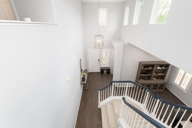 Building Photo - 10786 Southhaven Cir