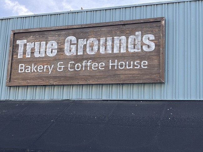 Building Photo - 108 Bristol Rd