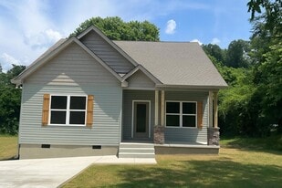 Building Photo - 3912 Meadow Ln