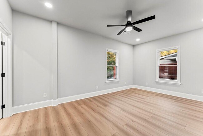 Building Photo - 2128 Hosea L Williams Dr NE