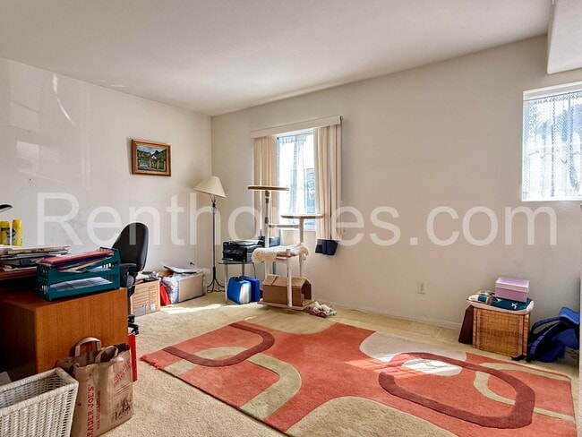 Building Photo - 12565 Carmel Canyon Rd