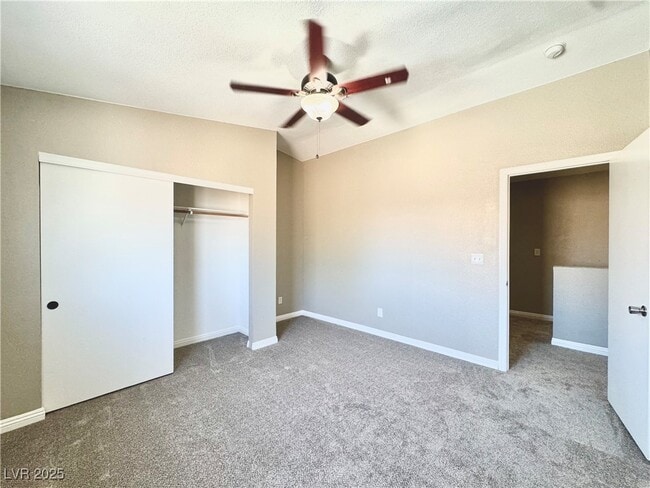Building Photo - 5830 Deer Valley Dr