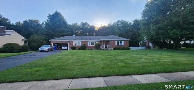 Building Photo - 145 Natsisky Farm Rd