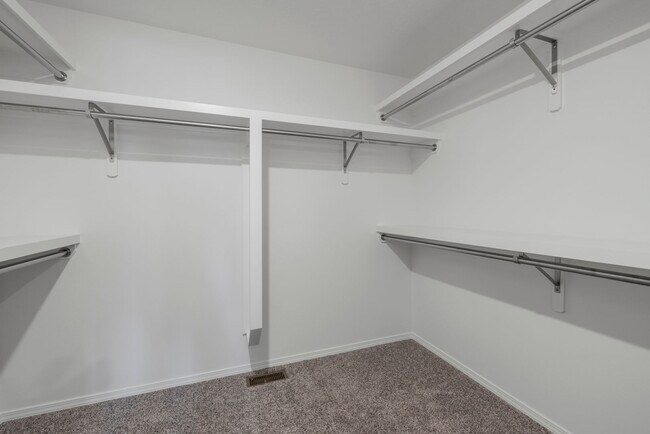 Building Photo - Beautiful 4 Bedroom Rental in Nixa with a ...