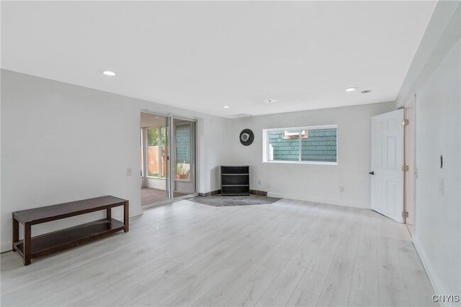 Building Photo - 3354 Hayes Rd