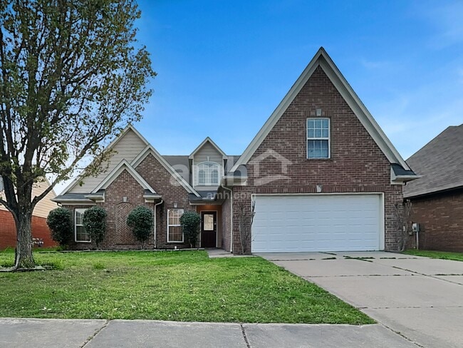 Building Photo - 5717 Antler Trail