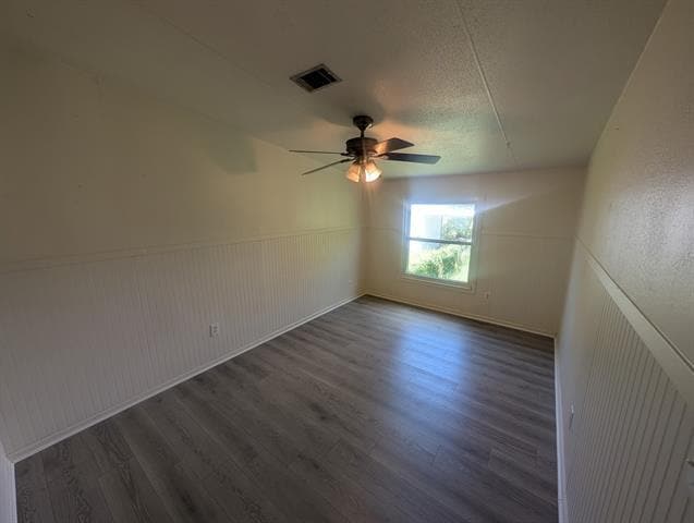 Building Photo - 410 Pecan St