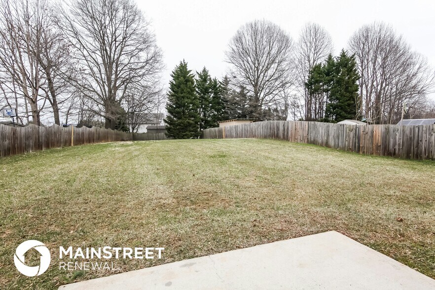 Building Photo - 4101 Auburn Hills Dr