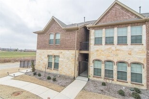 Building Photo - 4105 Comanche Dr